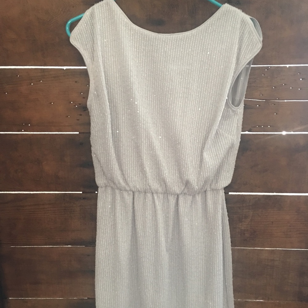Jessica Simpson light grey dress size small